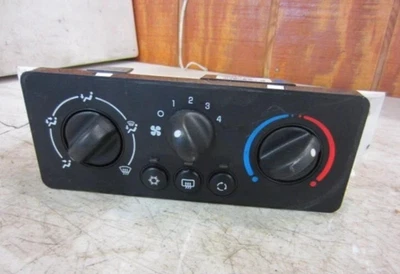 2006-2007 Saturn Ion AC Heater Temperature Climate Control Assembly OEM - Image 1 of 3