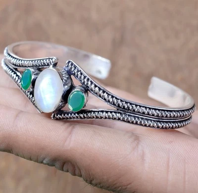 Bracciale in argento sterling 925 con pietra di luna e onice verde per... - Immagine 1 di 4