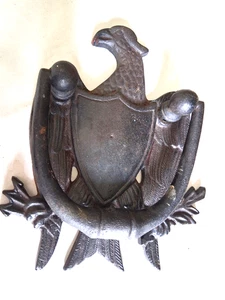 Llamador de puerta American Bald Eagle de metal fundido vintage del siglo XX de los años 50 - Imagen 1 de 7