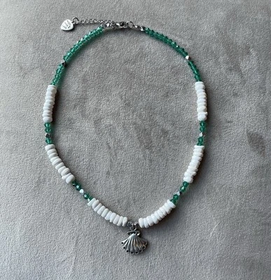 "Collar gargantilla colgante PUKA SHELL cuentas de vidrio facetado esmeralda 15"" hecho a mano" Foto 1 de 4