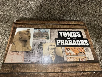 Tombs of the Pharaohs - Murder Mystery in a Box | Juego de detectives del Antiguo Egipto Foto 1 de 2