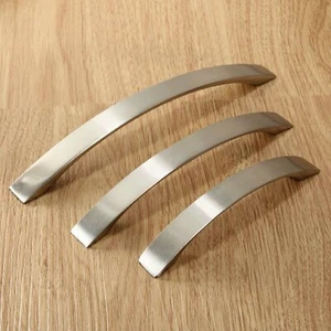 3 Sizes Silver Brushed Modern Door Knobs Cabinet Wardrobe Cupboard Pull Handles - Picture 1 of 12