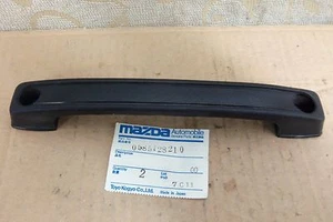 NOS OEM MAZDA FAMILIA 808 1300 WAGON 1971-73 INSIDE GRAB HANDLE # 0585-72-821 - Bild 1 von 5