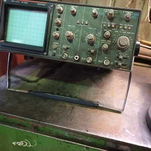 Osciloscopio Philips PM 3209 40 MHz con daños de transporte - Imagen 1 de 8
