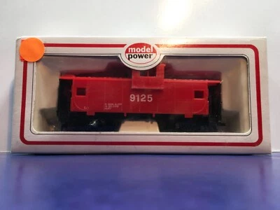 HO Scale "A Man Alert Is Seldom Hurt" 9125 Safety Freight Caboose W/Box /  #3 - Image 1 of 4