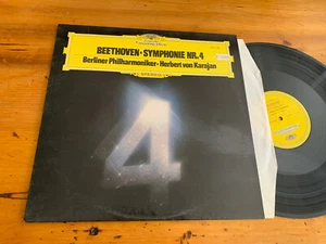 LP Beethoven - Berliner Philharmoniker - Herbert von Karajan – Symphonie Nr. 4 - Bild 1 von 1