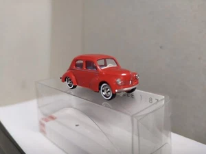 Renault 4 CV . Rojo . Busch 46523 . Escala 1/87 - Imagen 1 de 7