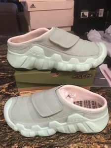 NEW $130 Womens Keen Hypowser Wrap Shoes, size 10 - Picture 1 of 5