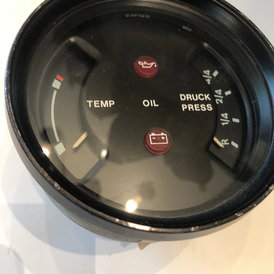 Porsche 911 Oil Temperature / Pressure Gauge  VDO   911 641 103 03  4/86 - Image 1 of 4