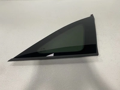 22 23 24 HYUNDAI TUCSON CUARTO TRASERO DERECHO VENTANA CRISTAL OEM #A0.17 Foto 1 de 4