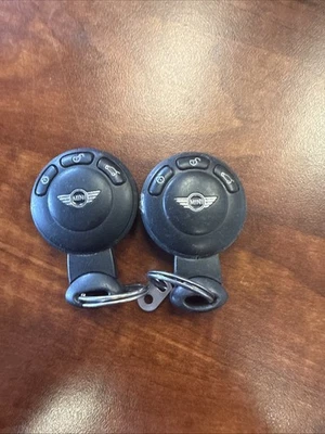 MINI COOPER CLUBMAN 2007-2013 LLAVE DE ENTRADA SIN LLAVE MANDO A DISTANCIA OEM LLAVE DE CORTE Foto 1 de 3
