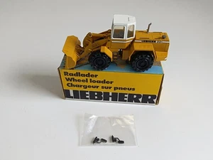 Liebherr L531 Radlader 1:50 Conrad 2887 Baumaschine Modell - Bild 1 von 9