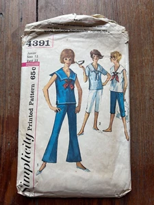 4391 Simplicity Vintage Pattern Women's Sailor Top Flare Pants sz 13 1960s - Picture 1 of 2