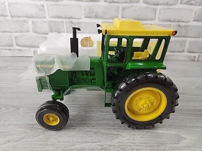 ERTL Toy Farmer 1:16 John Deere 4520 Tractor 2001 National Farm Toy Show - Image 1 of 4