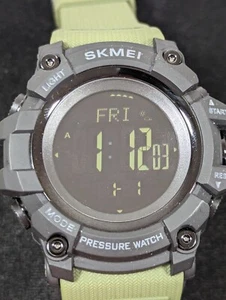 SKMEI Dual Time Day Date Digital Green Resin Band Chronograph Watch 9 Inch - Picture 1 of 13