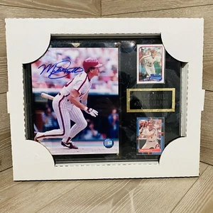 Mike Schmidt HOF Signed 8x10 Photo w/ COA - Framed On Plaque - Picture 1 of 4