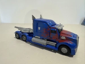 Transformers The Last Knight Leader Class Optimus Prime Action Figure - Picture 1 of 5