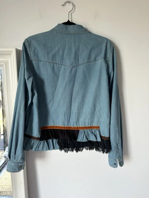 Max Mara Weekend Pearl Snap Top Jacket Denim Look Size 10 Back Detailing  - Image 1 of 4