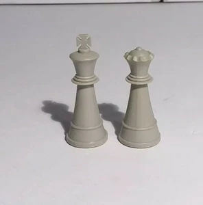 Radio Shack Super 1680L Sensory Chess Replacement Parts King Queen Gray - Picture 1 of 7