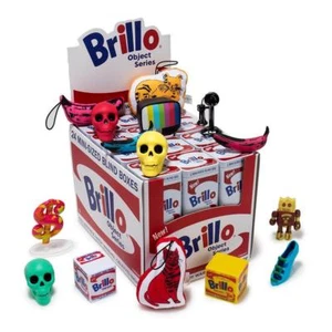 Andy Warhol Brillo Box Mini Figure Serie Oggetti - Foto 1 di 2