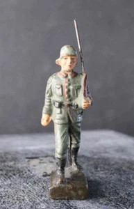 KOMPOSITION LINEOL WWI World War Reichswe German Army Soldat Marching9 ~6,5cm M - Bild 1 von 2