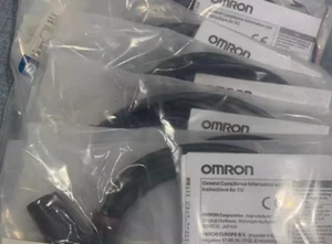 1PC NEW OMRON Photoelectric Switch E2E-X10F1 - Picture 1 of 1