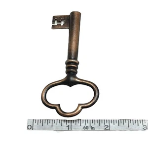 Large Vintage Antiqued Copper Skeleton Key Pendant Jewelry Making 83mmx40mmx9mm - Picture 1 of 3