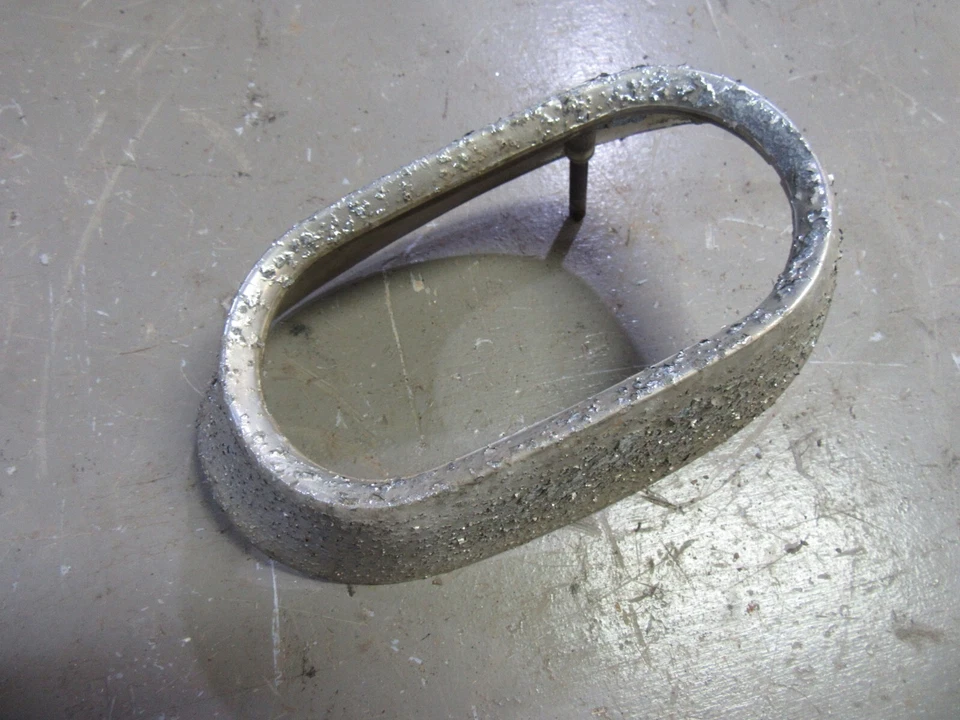 Buick Special Driver 1952 luz trasera moldura pieza cromada moldura Foto 1 de 4