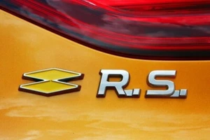 Logo Emblema Renault Megane Sport RS IV Clio 4 RS Insignia Monograma Original - Picture 1 of 4