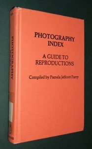 Photography Index: A Guide to Reproductions – Hardcover – 1979 - Picture 1 of 10