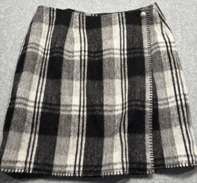 Cambridge Dry Goods Blanket Skirt Women 14 Grey Black Wool Blend Plaid 29.5x18.5 - Image 1 of 4