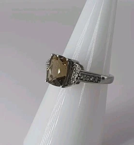 Stunning 925 Sterling Silver Yellow White Stone Ring Size N 1/2 Gift Present - Picture 1 of 8