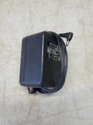 Netgear Pwr-024-001 7.5dc Power Supply YP-040 - Image 1 of 2