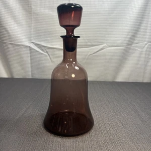 Beautiful Vintage Amethyst Glass Decanter Mid Century Modern MCM Style - Picture 1 of 9