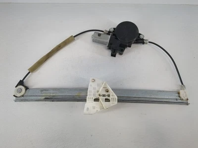 2010-2013 Mazda 3 Passenger Front Right Power Window Motor 950854 - Image 1 of 4