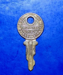 Briggs & Stratton "BASCO" Ford Model A oder früher Autoschlüssel #39 - Bild 1 von 3