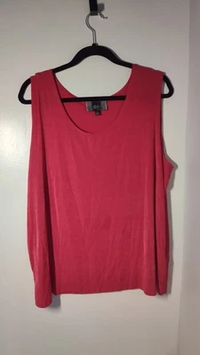 Top para mujer marca Slinky. Talla grande 2X.  Pit to Pit de 24 pulgadas rosa caliente y 29 de largo Foto 1 de 2