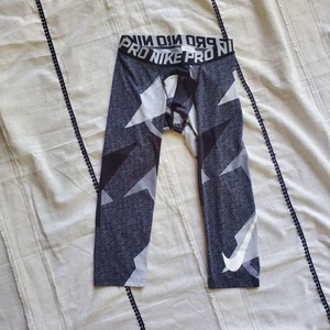Nike Dri-Fit Compression Pants Sz:Youth Xl - Picture 1 of 5
