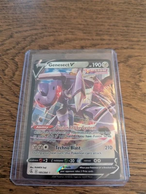 Genesect V 185/264 Swsh08: Fusion Strike Holo - Image 1 of 2