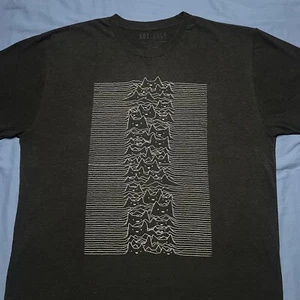 Mint Charcoal Gray FURR DIVISION T-Shirt Cat Meow Joy Unknown Pleasures Parody - Picture 1 of 3