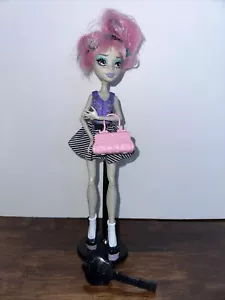Monster High Doll Rochelle Goyle Tanzklasse Puppe mit Outfit und Geldbörse keine Flügel - Bild 1 von 24