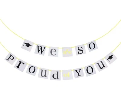 Bandera Graduación de Papel Colgante Bandera Clase Bunting - Estamos muy orgullosos de ti Foto 1 de 4