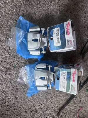 Передние суппорты Brskd для 2008 Toyota RAV 4 Limited - Изображение 1 из 2