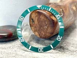 Keramik grün "HULK Sub" ABGESCHRÄGTER Lünetteneinsatz für Seiko SKX SRPD MOD - US-Verkäufer - Bild 1 von 1