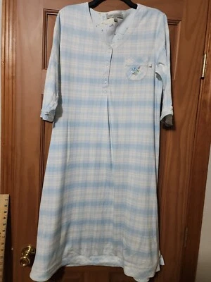 Karen Neuburger Floral Plaid Long Nightgown Sz Medium Pocket Buttons Embroidered - Image 1 of 4