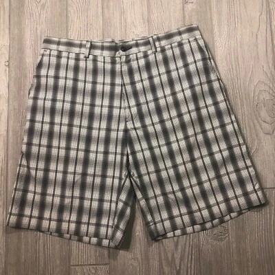 Pantalones Cortos de Golf PGA Tour Para Hombres Gris Negro Blanco a Cuadros Informales Frente Plano 5 Bolsillos 34 Foto 1 de 4