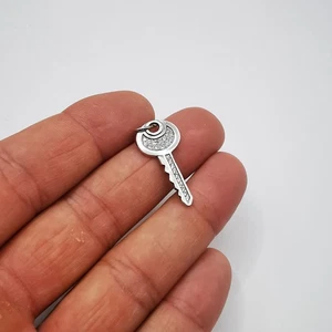 Llave colgante miniatura vintage plata esterlina 925 circonita hecha a mano joyería URSS - Imagen 1 de 8