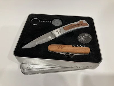 Winchester 纪念套装刀多工具和钥匙链锡从未使用过  — 第 1/4 张图片