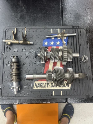 Harley-Davidson Sportster 883 2014 transmisión de motor Tranny Gears 35163-06 Foto 1 de 4