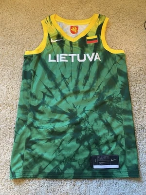 耐克立陶宛 2020 年奥运会篮球球衣绿色男式小号  — 第 1/4 张图片